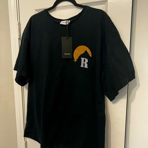 100%Authentic Rhude
logo-print short-sleeved T-shirt